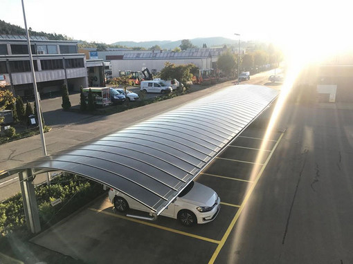 Solar Carport mit Photovoltaik
