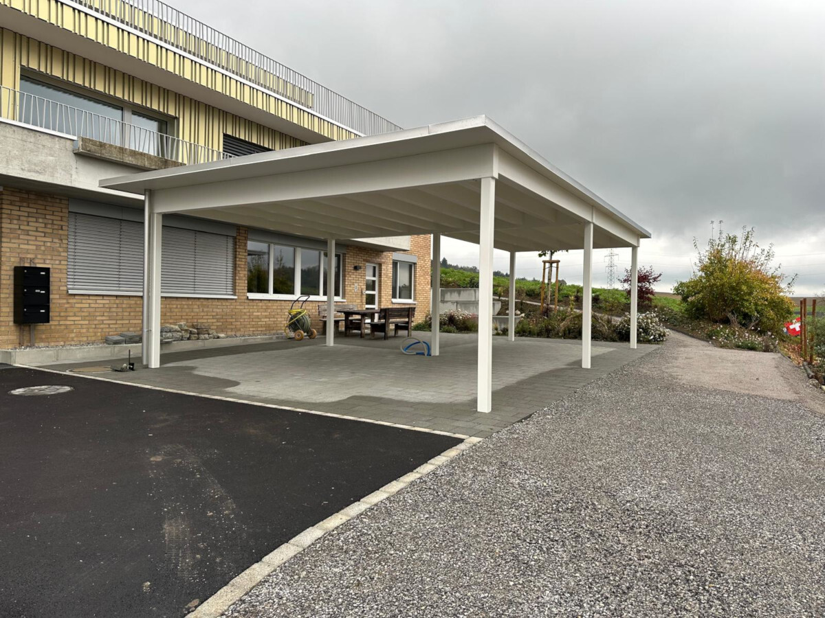 Referenzen-Galerie - Carport Nr.C157 - swisscarport.ch